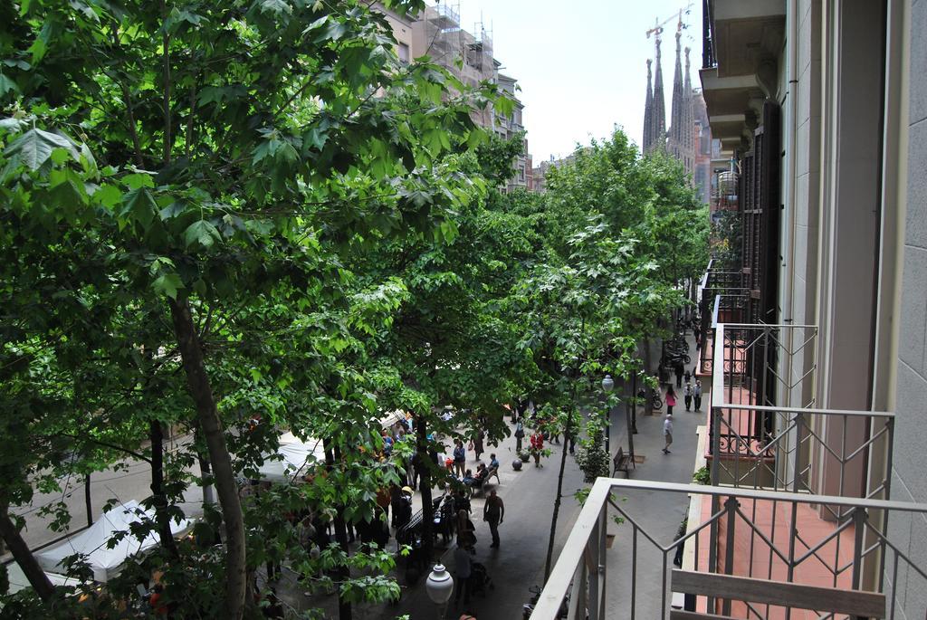 Gaudi Sdb Lägenhet Barcelona Exteriör bild